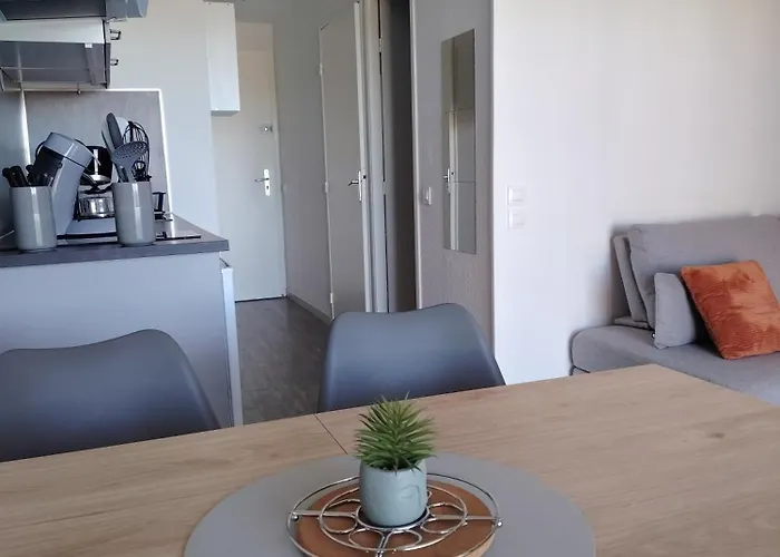 Апартаменты Les Hauts De Thermes