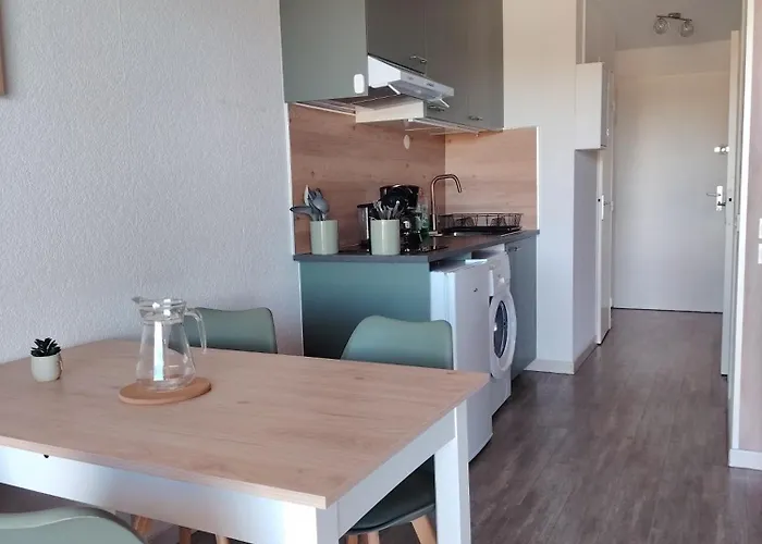 Апартаменты Les Hauts De Thermes